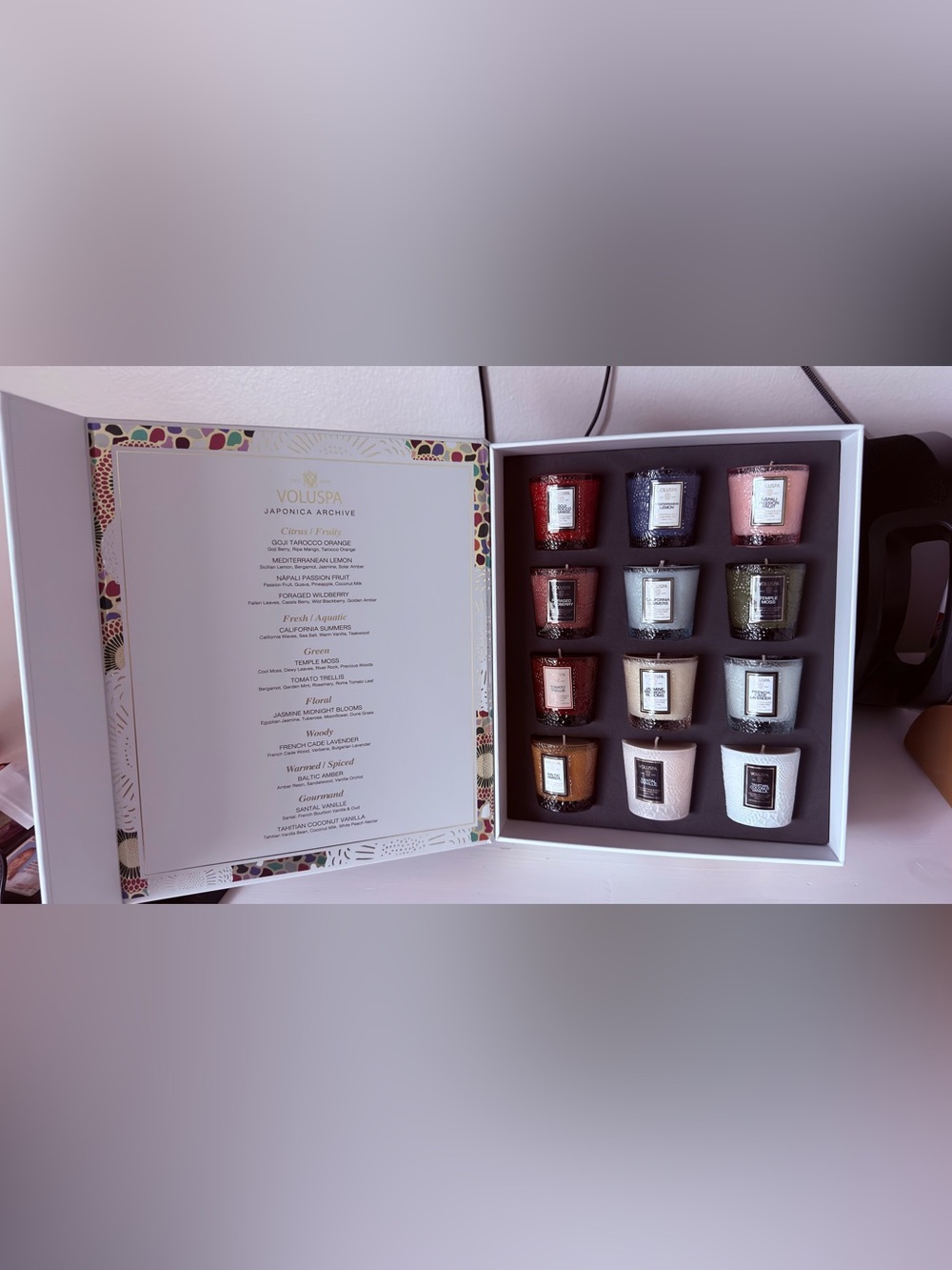 Voluspa 12-piece candle set “Japonica Archive”